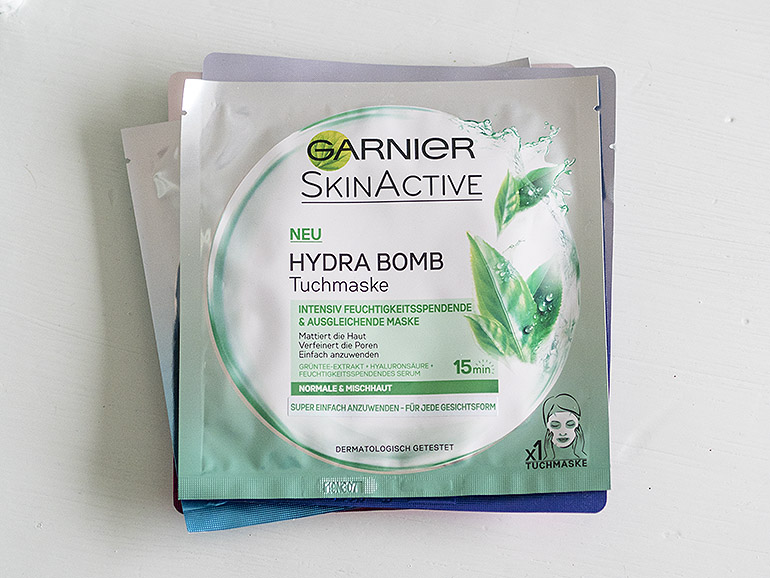 Garnier Skin Active Moisture Bomb sheet tissue mask