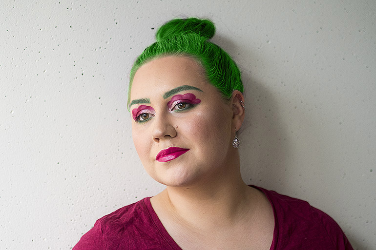 Satumainen meikkihaaste Vattumato Jawbreaker